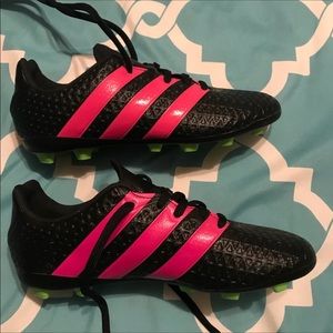 ADIDAS GIRLS SOCCER/SOFTBALL CLEATS